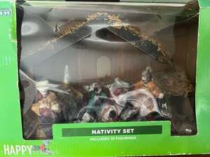 Porcelain Nativity Scene 13 Piece Home Accents Christmas Stable Manger